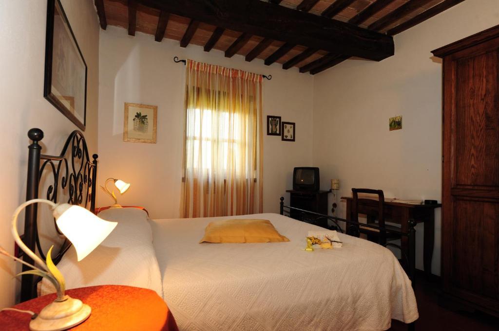 Agriturismo Il Sasso Anghiari Luaran gambar