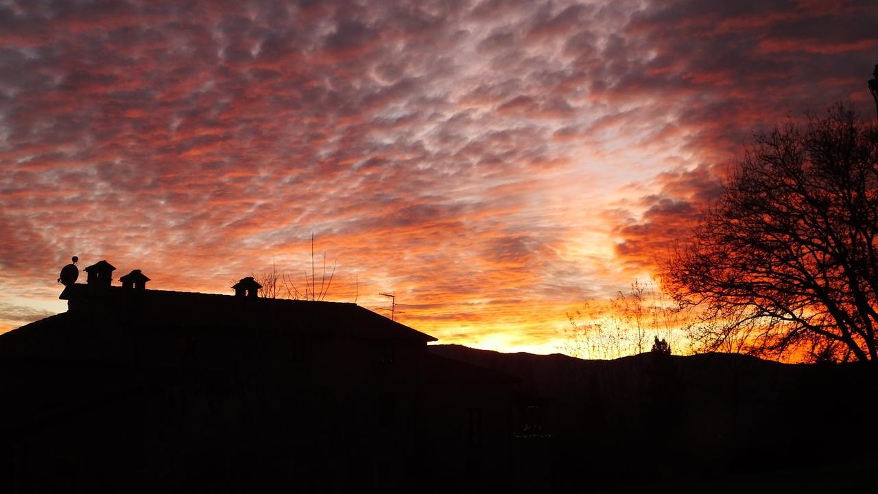 Agriturismo Il Sasso Anghiari Luaran gambar