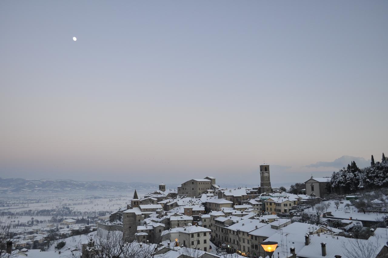 Agriturismo Il Sasso Anghiari Luaran gambar